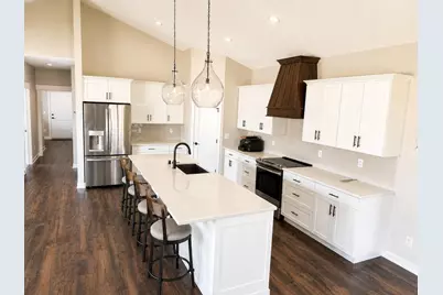 2009 Oscar Drive NE, Rochester, MN 55906 - Photo 5