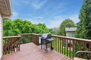 9257 Shetland Rd, Eden Prairie, MN 55347 - Photo 15