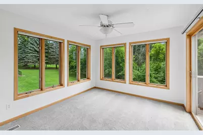 9257 Shetland Road, Eden Prairie, MN 55347 - Photo 13