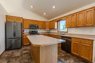 3317 Westmoor Dr, Moorhead, MN 56560 - Photo 25