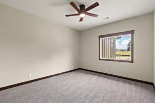 1043 Legend Ln, River Falls, WI 54022 - Photo 25