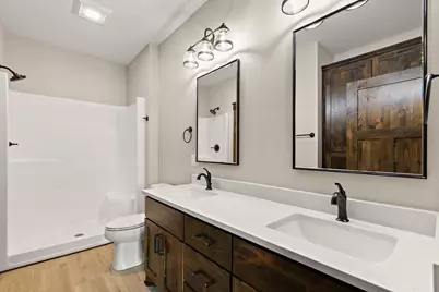 1043 Legend Lane, River Falls, WI 54022 - Photo 27