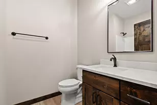 1043 Legend Ln, River Falls, WI 54022 - Photo 21