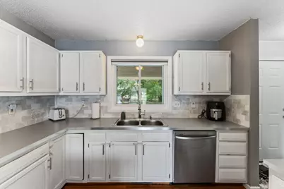 3415 Grimes Avenue N, Robbinsdale, MN 55422 - Photo 5