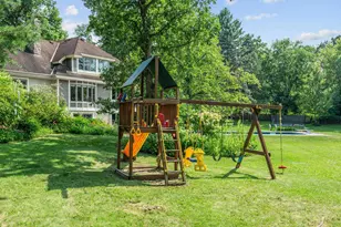 592 County Rd 24, Wayzata, MN 55391 - Photo 15