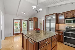 592 County Rd 24, Wayzata, MN 55391 - Photo 27