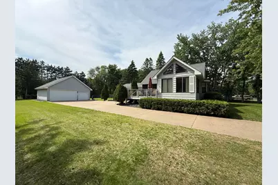 8428 Eastwood Road, Mounds View, MN 55112 - Photo 3