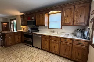 8428 Eastwood Rd, Mounds View, MN 55112 - Photo 7