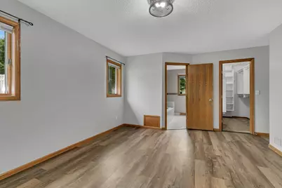 2215 Imperial Drive, Saint Cloud, MN 56301 - Photo 9