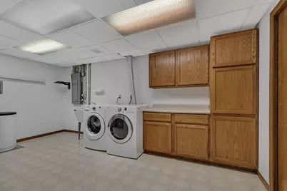 2215 Imperial Drive, Saint Cloud, MN 56301 - Photo 21