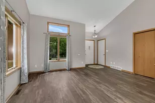 2215 Imperial Dr, Saint Cloud, MN 56301 - Photo 7