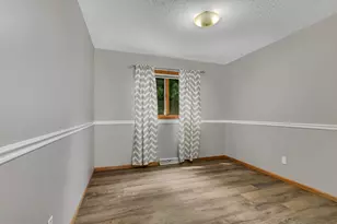 2215 Imperial Dr, Saint Cloud, MN 56301 - Photo 13