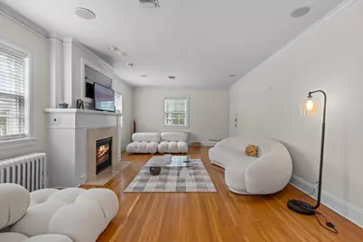 1785 Dupont Avenue S #Upper, Minneapolis, MN 55403 - Photo 5