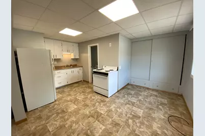 220 E 7th Street, Albert Lea, MN 56007 - Photo 13