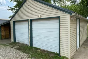 220 E 7th St, Albert Lea, MN 56007 - Photo 3