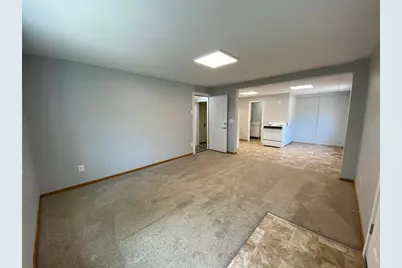 220 E 7th Street, Albert Lea, MN 56007 - Photo 11