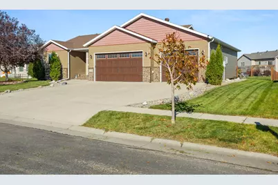 3712 11th Avenue S, Moorhead, MN 56560 - Photo 3