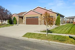 3712 11th Ave S, Moorhead, MN 56560 - Photo 3