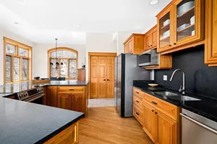 4856 Kingston St, Duluth, MN 55804 - Photo 15