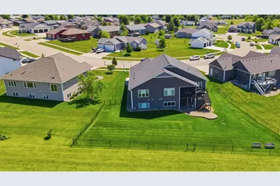 515 21st Place NE, Kasson, MN 55944 - Photo 7