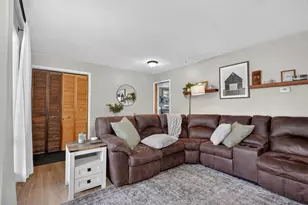 805 Willow Ln, Grand Rapids, MN 55744 - Photo 3