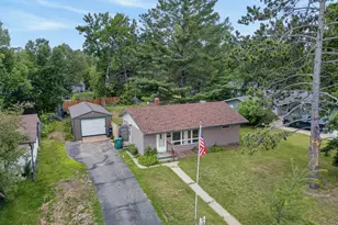 805 Willow Ln, Grand Rapids, MN 55744 - Photo 25