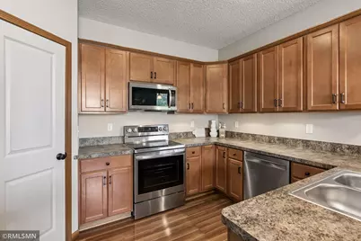 1719 Gotland Lane, Shakopee, MN 55379 - Photo 15