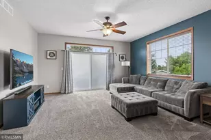 1719 Gotland Ln, Shakopee, MN 55379 - Photo 5