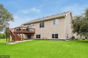 1719 Gotland Ln, Shakopee, MN 55379 - Photo 41