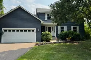 558 Stone Rd, Mendota Heights, MN 55120 - Photo 1