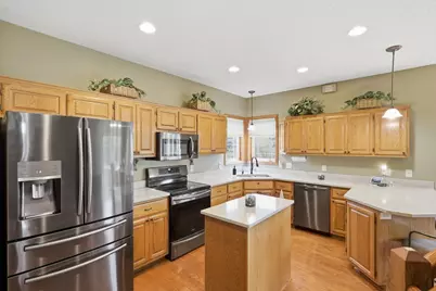 375 Rowena Court S, Elko New Market, MN 55054 - Photo 7