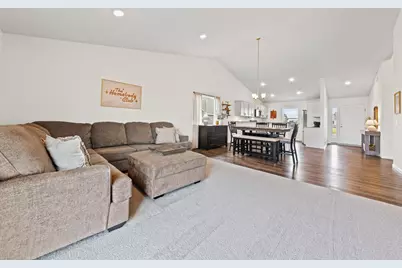 909 Emily Court NE, Montgomery, MN 56069 - Photo 19