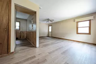1003 9th Ave, Anoka, MN 55303 - Photo 5