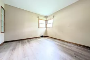 1003 9th Ave, Anoka, MN 55303 - Photo 9
