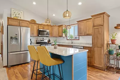 2011 12th Avenue NE, Austin, MN 55912 - Photo 17