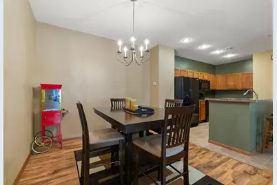 1646 White Pine Way #B, Carver, MN 55315 - Photo 11