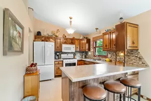 2517 Woodland Dr, Faribault, MN 55021 - Photo 5