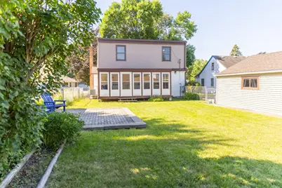 805 Cottage Avenue W, Saint Paul, MN 55117 - Photo 25