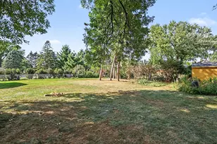 887 Cheri Ln, Mendota Heights, MN 55120 - Photo 25