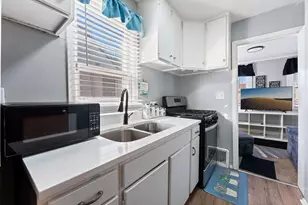 1842 Arlington Ave E, Saint Paul, MN 55119 - Photo 9