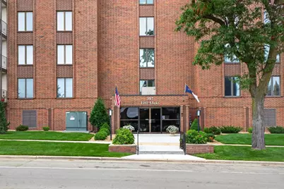 317 6th Avenue SW #206, Rochester, MN 55902 - Photo 1