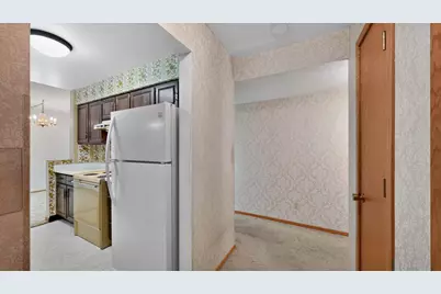 317 6th Avenue SW #206, Rochester, MN 55902 - Photo 11