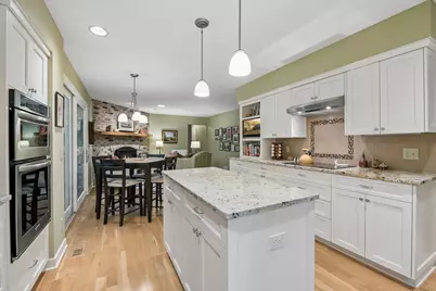 8001 Pennsylvania Road, Bloomington, MN 55438 - Photo 9