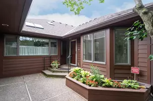 7786 Lochmere Terrace, Edina, MN 55439 - Photo 3