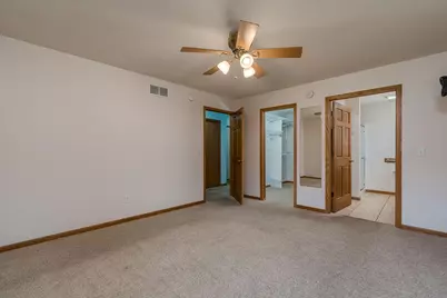 100 Crystal Lane, Mankato, MN 56001 - Photo 23