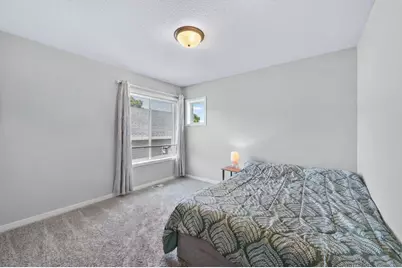 7389 Degrio Way, Inver Grove Heights, MN 55076 - Photo 9
