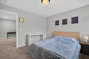 7389 Degrio Way, Inver Grove Heights, MN 55076 - Photo 15