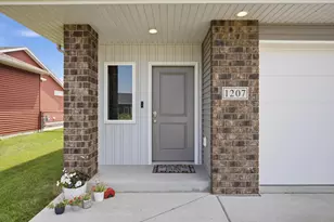 1207 Southwood Dr, Dilworth, MN 56529 - Photo 3