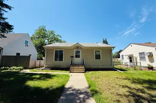 1299 Matilda St, Saint Paul, MN 55117 - Photo 1
