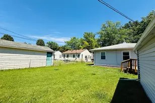 1299 Matilda St, Saint Paul, MN 55117 - Photo 23